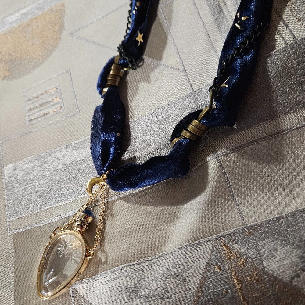 Handmade necklace - Picture 9 of 9